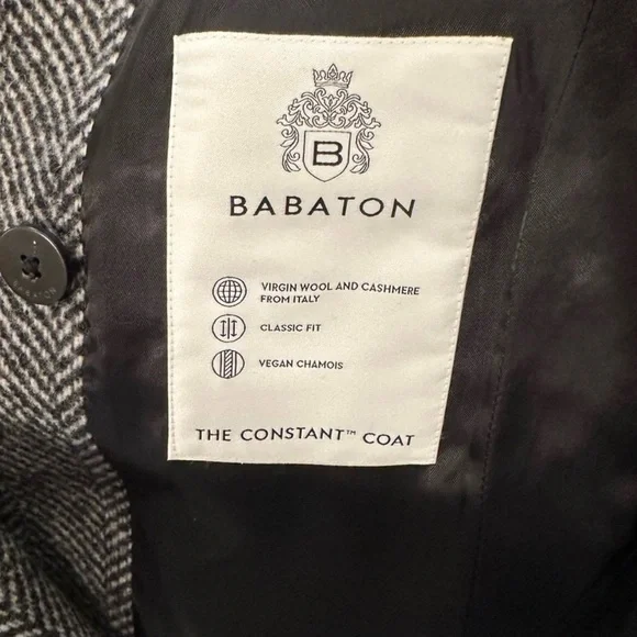 Aritzia Babaton The Constant Coat - Soft Wool Cashmere, Size small - Picture 5 of 10